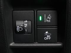 �ڽ��¤ΰ��������ۼ�����æ����ǽ����ͷڸ��֥졼�����ΰ������������¤Ǥ��� 4