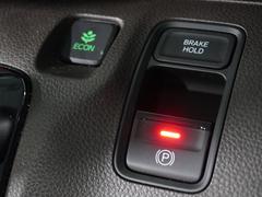 ����ư�ѡ����󥰥֥졼���ۼ�ǰ��������Υ����ɥ֥졼����­Ƨ�߼��Υ����ɥ֥졼��������Ȥʤ��Τǡ�����δ�ñ���ǥѡ����󥰥֥졼�����ư�������������ꤹ�뤳�Ȥ���ǽ�Ǥ��� 6