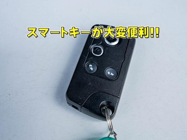 ステップワゴン Ｇ　スマートスタイルエディション　禁煙車両　両側電動スライドドア　ナビ　後席フリップダウンモニター　Ｂｌｕｅｔｏｏｔｈ　フルセグ　ＤＶＤ　音楽録音　バックカメラ　ＥＴＣ　室内除菌　シートクリーニング　タイミングチェーン　７人乗り（12枚目）