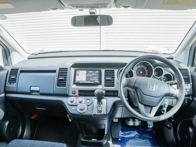 クロスロード １８Ｌ　Ｘパッケージ　ＥＴＣ　ＳＤナビ　ＤＶＤ　ＣＤ　フルセグ　室内清掃　シートクリーニング　３列シート　キーレス　衝突安全ボディ　車検整備付き（27枚目）