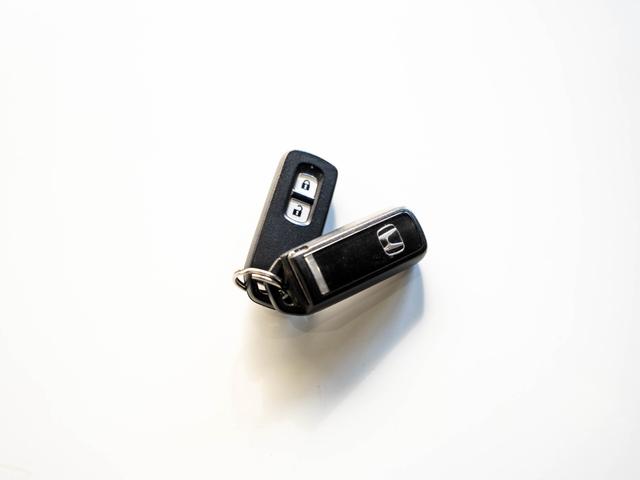 Ｎ－ＢＯＸ Ｃ　全国対応１年保証　スマートキー　プッシュスタート　オートエアコン　パワステ　パワーウィンドウ　電動格納ミラー　横滑り防止装置　後席チップアップシート　ベンチシート　エアバッグ　衝突安全ボディ（66枚目）