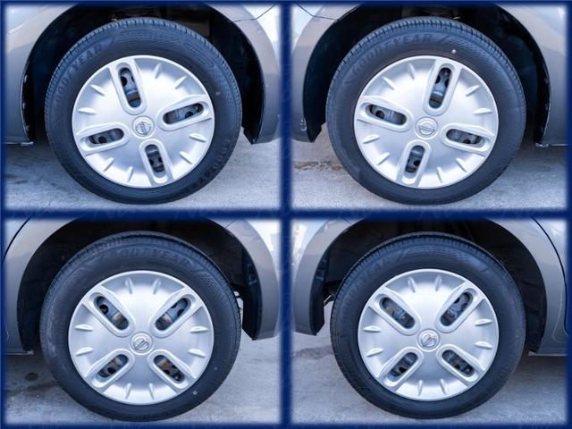 キューブ １５Ｘ　全国対応１年保証　スマートキー　プッシュスタート　ナビ　バックカメラ　Ｂｌｕｅｔｏｏｔｈ　ＥＴＣ車載器　マニュアルエアコン　電動格納ミラー　アイドリングストップ　スペアタイヤ　ＰＳ　ＰＷ（9枚目）
