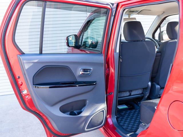 ワゴンＲスティングレー Ｔ　全国対応１年保証　車検２年　スマートキー　プッシュスタート　パドルシフト　インタークーラーターボ　オートエアコン　オートライト　電動格納ミラー　助手席アンダーボックス　純正１５インチアルミ（27枚目）
