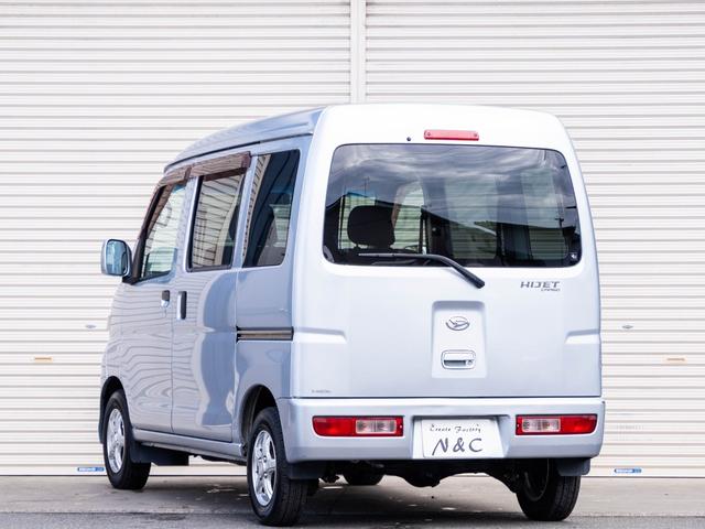 ハイゼットカーゴ クルーズターボ 全国対応1年保証 車検2年 4WD キーレス ハイルーフ 5M/T ETG車載器 オーバーヘッドコンソール 電動格納ミラー エアコン パワーステアリング パワーウィンドウ Wエアバック(19枚目)