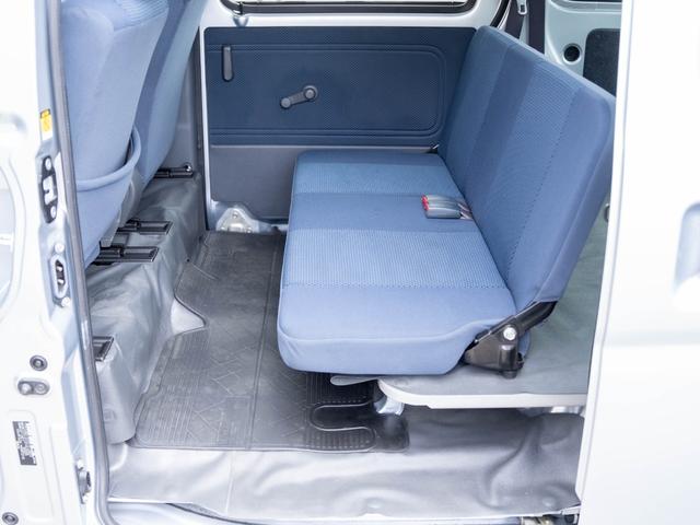 ハイゼットカーゴ クルーズターボ 全国対応1年保証 車検2年 4WD キーレス ハイルーフ 5M/T ETG車載器 オーバーヘッドコンソール 電動格納ミラー エアコン パワーステアリング パワーウィンドウ Wエアバック(27枚目)