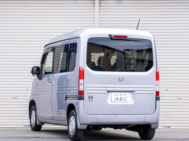 この時期にお買い得な1台を是非♪お客様のお車をプロの見立てでより良い1台をプロデュースします!是非一度お店に遊びに来てください☆