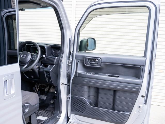 お車に関することは全てN&Cにお任せください!新車・中古車販売だけでなく、車検、点検・修理、板金塗装、自動車保険、事故対応、レンタカー等、お悩みは当店の電話番号一つですべて解決可能です!