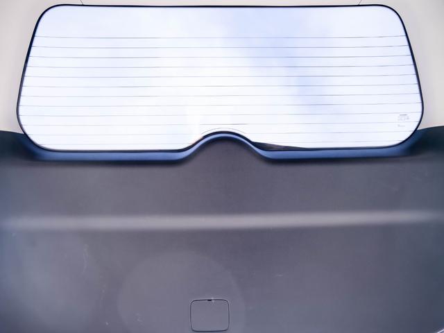 エルグランド ２５０ハイウェイスター　全国１年保証　スマートキー　プッシュスタート　両側パワースライドドア　純正ナビ　Ｂｌｕｅｔｏｏｔｈ　アラウンドビュー　後席モニター　フルオートエアコン　オートライト　ラゲッジルームシガーソケット（66枚目）