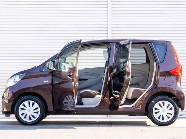 お問合わせが集中している車両に関しましては、ご来店頂いた際に既に売約済みとなっている事もございます。ご来店前には在庫確認のご連絡をお願い致します。