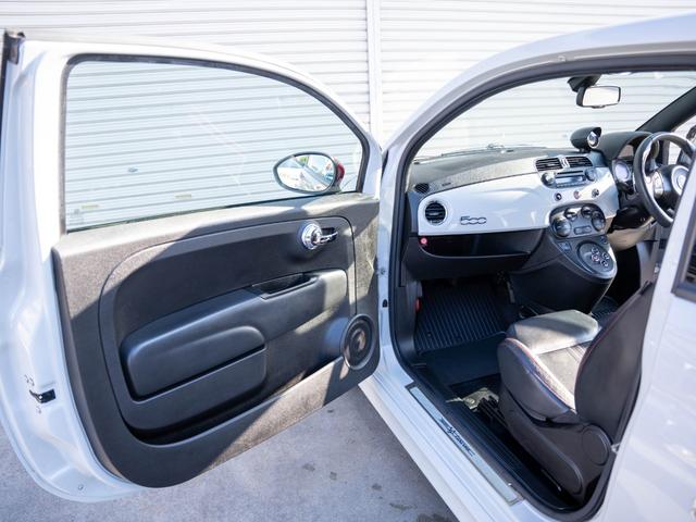 アバルト５９５ ツーリズモ（24枚目）