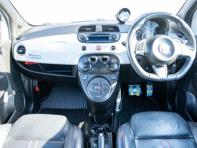 アバルト５９５ ツーリズモ（30枚目）