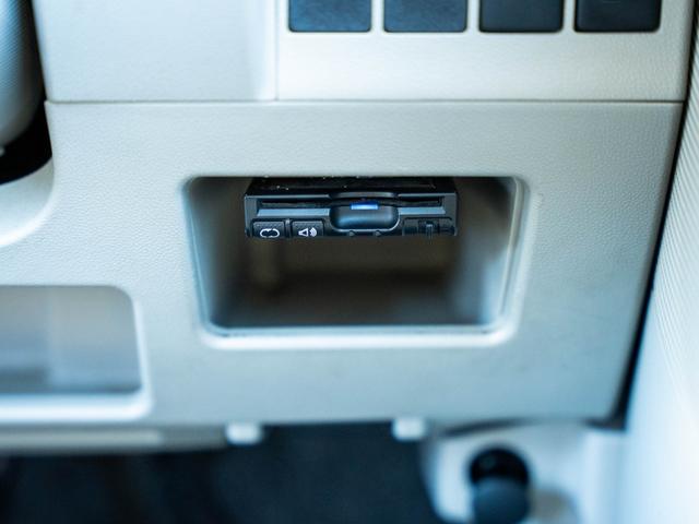 ボディコーティングも承っております。研修を受けたスタッフが丁寧に施工いたします。ピッカピカにしますよ！