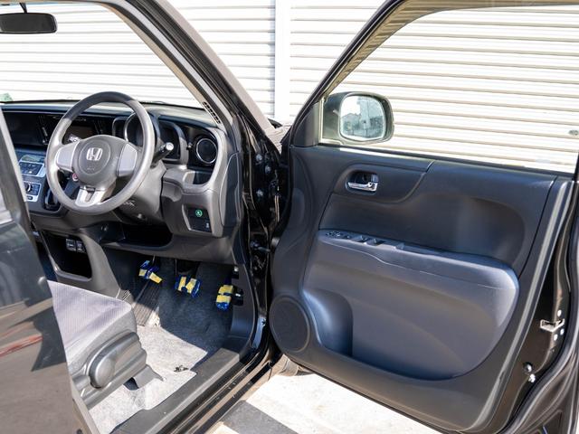 店頭に無い車両でもオートオークションからお探し致します。ご希望の車両、条件、予算等をお聞かせ下さい。必ずお客様に合った一台をご提案させて頂きます。