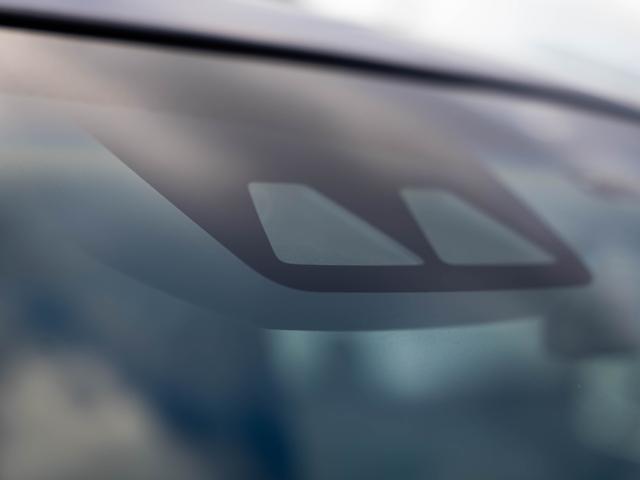 �݌ɑ䐔���������ߎԗ��u���ꂪ�������ɕ�����Ă��܂��B�����X�O�ɂ��ړ��Ă̂��ԂƗ��X���Ԃ̂��A���𒸂��܂��Ƃ��҂������邱�ƂȂ��X���[�Y�ȑΉ��������Ē������Ƃ��\�ł��B