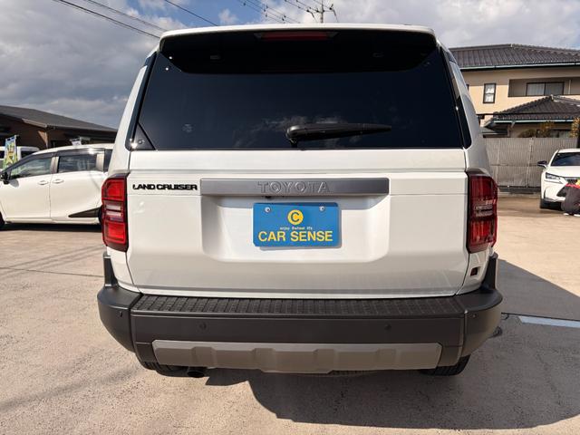 ランドクルーザー２５０ ＶＸ　ＶＸ　角目ＬＥＤヘッド　サンルーフ　トヨタチームメイト　１２．３型ディスプレイオーディオ　全周囲カメラ　シートベンチレーション　デジタルインナーミラー　ブラインドスポットモニター　ＥＴＣ２．０（9枚目）