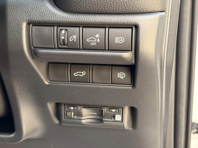 ランドクルーザー２５０ ＶＸ　ＶＸ　角目ＬＥＤヘッド　サンルーフ　トヨタチームメイト　１２．３型ディスプレイオーディオ　全周囲カメラ　シートベンチレーション　デジタルインナーミラー　ブラインドスポットモニター　ＥＴＣ２．０（24枚目）