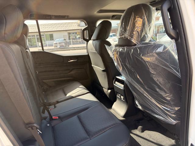 ランドクルーザー２５０ ＶＸ　ＶＸ　角目ＬＥＤヘッド　サンルーフ　トヨタチームメイト　１２．３型ディスプレイオーディオ　全周囲カメラ　シートベンチレーション　デジタルインナーミラー　ブラインドスポットモニター　ＥＴＣ２．０（59枚目）