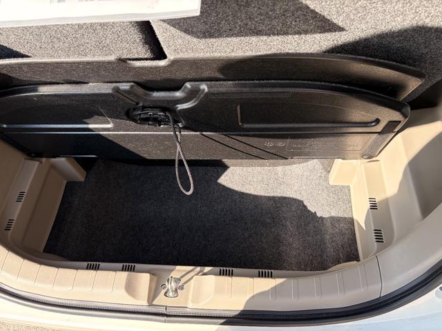 �y�����Ԃł����A���i�̂��������ł��V�b�J���ו���ς߂郉�Q�b�W�X�y�[�X���m�ۂ��܂��B