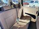 清潔感のある内装です。納車前に弊社にてルームクリーニングさせて頂きますので、気持ちよくお乗り頂けます。煙草の臭いやペットの臭いもございませんので、ご安心ください♪