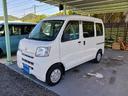 ２ＷＤのハイゼットカーゴ入荷しましたルーフを交換して修復歴になってますが走行に問題ありません。