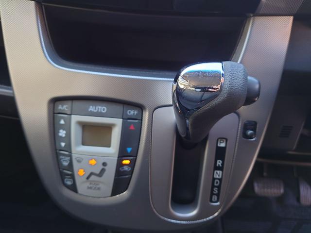 ステラ カスタムＲ　スマートアシスト　ナビ　バックカメラ　ＥＴＣ　オートライト　ＬＥＤヘッドライト　フォグランプ　Ｂｌｕｅｔｏｏｔｈ　ＣＤ　ＤＶＤ　前後ドラレコ（37枚目）