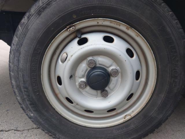 サンバートラック ＴＣ　４ＷＤ　５ＭＴ　ユーザー買取車（14枚目）