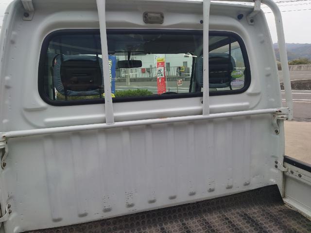 サンバートラック ＴＣ　４ＷＤ　５ＭＴ　ユーザー買取車（26枚目）
