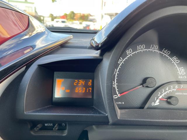 ｉＱ １３０Ｇ　→（ゴー）　ワンオーナー　純正ナビＴＶ　バックカメラ　レザーハンドル　キーレス・スペアキー　ＥＴＣ　フロントフォグライト（13枚目）