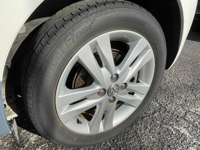 ｉＱ １３０Ｇ　→（ゴー）　ワンオーナー　純正ナビＴＶ　バックカメラ　レザーハンドル　キーレス・スペアキー　ＥＴＣ　フロントフォグライト（31枚目）