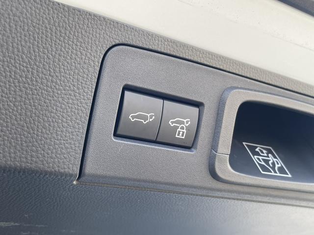 クラウンスポーツ Ｚ　Ｚ（５名）　１オーナー　純正ナビＴＶ　パノラミックビューモニター　デジタルインナーミラー　セーフティセンス　ドライブセレクト　ＢＳＭ　ブラウンレザー　パノラマルーフ　ＥＴＣ　パワーバックドア（16枚目）