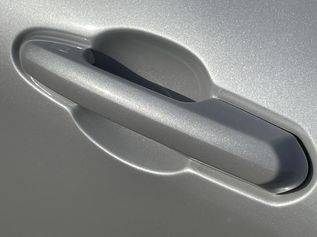 クラウンスポーツ Ｚ　Ｚ（５名）　１オーナー　純正ナビＴＶ　パノラミックビューモニター　デジタルインナーミラー　セーフティセンス　ドライブセレクト　ＢＳＭ　ブラウンレザー　パノラマルーフ　ＥＴＣ　パワーバックドア（30枚目）