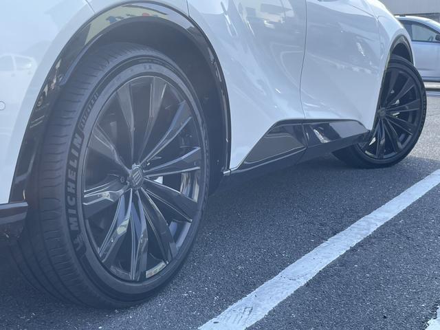 クラウンスポーツ Ｚ　Ｚ（５名）　１オーナー　純正ナビＴＶ　パノラミックビューモニター　デジタルインナーミラー　セーフティセンス　ドライブセレクト　ＢＳＭ　ブラウンレザー　パノラマルーフ　ＥＴＣ　パワーバックドア（33枚目）