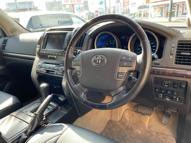 当店は在庫の回転が速いため、売約済み等の場合がございます。ご来店の際は事前に連絡をお願い致します。