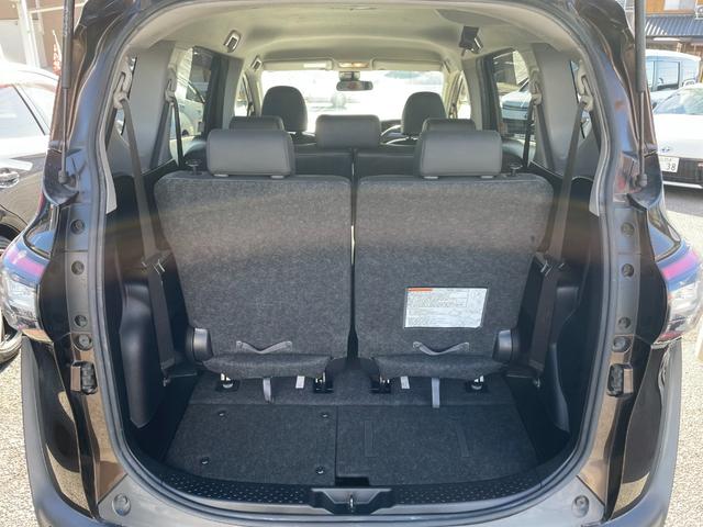 シエンタ ハイブリッドＧ　クエロ　ワンオーナー　ストラーダナビＴＶ　バックカメラ　両側パワースライトドア　スマートキー２本　セーフティセンス　７人乗り（17枚目）