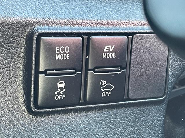 シエンタ ハイブリッドＧ　クエロ　ワンオーナー　ストラーダナビＴＶ　バックカメラ　両側パワースライトドア　スマートキー２本　セーフティセンス　７人乗り（23枚目）