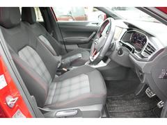 ポロＧＴＩ ベースグレード　ＧＴＩ　スポーツセレクトパッケージ　純正ナビ　バックカメラ 1010620A30250428W002 6