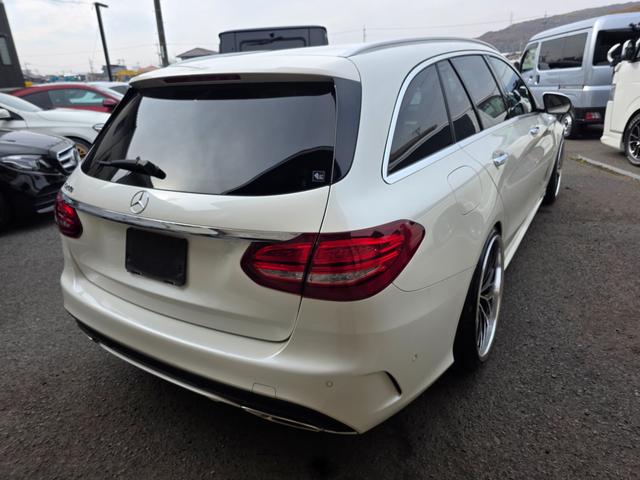 Ｃクラスステーションワゴン Ｃ２００　ステーションワゴン　スポーツ本革仕様　赤革　社外２０ＡＷ　エアバランスパッケージ（6枚目）