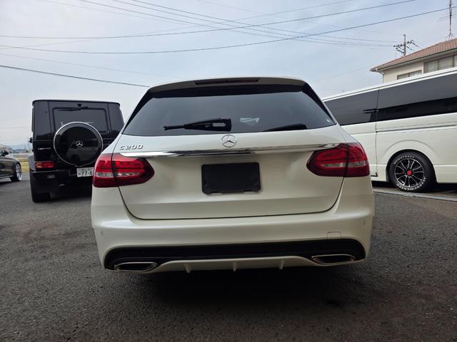 Ｃクラスステーションワゴン Ｃ２００　ステーションワゴン　スポーツ本革仕様　赤革　社外２０ＡＷ　エアバランスパッケージ（7枚目）