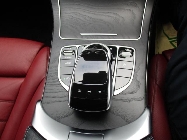 Ｃクラスステーションワゴン Ｃ２００　ステーションワゴン　スポーツ本革仕様　赤革　社外２０ＡＷ　エアバランスパッケージ（16枚目）