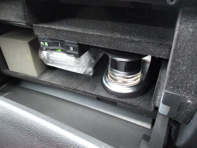 Ｃクラスステーションワゴン Ｃ２００　ステーションワゴン　スポーツ本革仕様　赤革　社外２０ＡＷ　エアバランスパッケージ（24枚目）