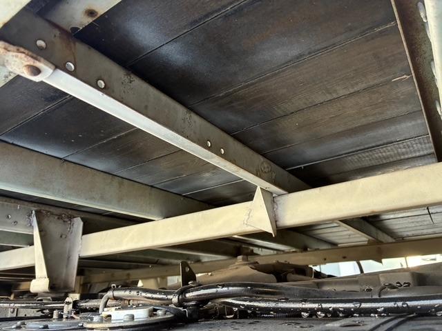 アトラストラック 　フルスーパーロー　新明和すいちょくゲート　オートマ　車両総重量３６０５ｋｇ（22枚目）