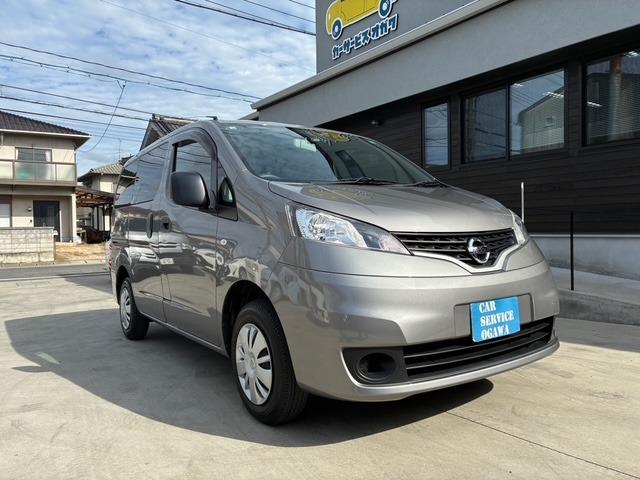 ＮＶ２００バネットバン ＧＸ　鏡面電動調整機能付ドアミラー　パワーウィンドウ　荷室天井トリム（3枚目）