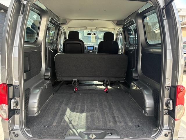 ＮＶ２００バネットバン ＧＸ　鏡面電動調整機能付ドアミラー　パワーウィンドウ　荷室天井トリム（9枚目）