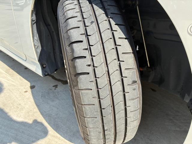 プリウス Ｓセーフティプラス　ナビ　バックカメラ　ＥＴＣ　レーダークルーズ　クリアランスソナー　セーフティセンス　ＬＥＤヘッドランプ　ＬＥＤフロントフォグランプ（24枚目）