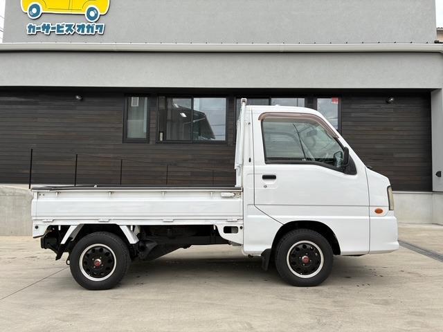 サンバートラック TB 5速マニュアル 4WD エアコン パワステ(4枚目)