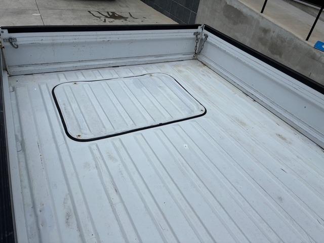 サンバートラック TB 5速マニュアル 4WD エアコン パワステ(10枚目)