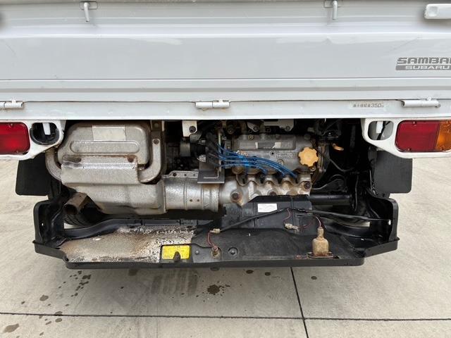 サンバートラック TB 5速マニュアル 4WD エアコン パワステ(17枚目)