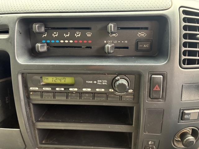 ダイナトラック Ｗキャブロングジャストロー　ディーゼル　全席パワーウィンドウ　ＥＴＣ　車両総重量３４２０ｋｇ　積載量１２００ｋｇ（12枚目）