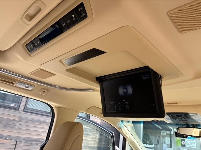 アルファード ３．５エグゼクティブラウンジ　モデリスタエアロ　１２．１インチリアシートエンターテインメントシステム　ＪＢＬサウンドシステム　ツインムーンルーフ　ベージュ革シート　レーダークルーズコントロール　パノラミックビューモニター（14枚目）