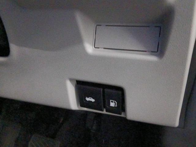 スイフト ハイブリッドＭＸ　禁煙車　９インチ全方位モニター付きメモリーナビゲーション　Ｂｌｕｅｔｏｏｔｈ対応　スズキコネクト対応通信車　衝突被害軽減ブレーキ　６スピーカー　フルオートエアコン　ＵＳＢ電源ソケット（23枚目）